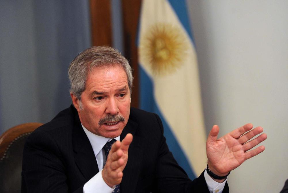 Felipe-Solá