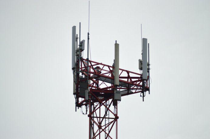 0038004595