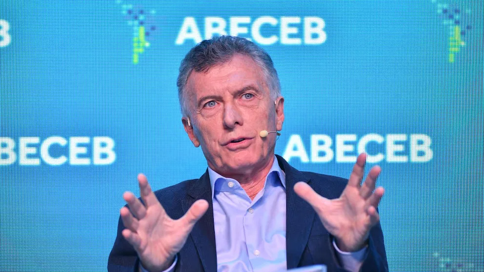 MACRI MAURICIO.