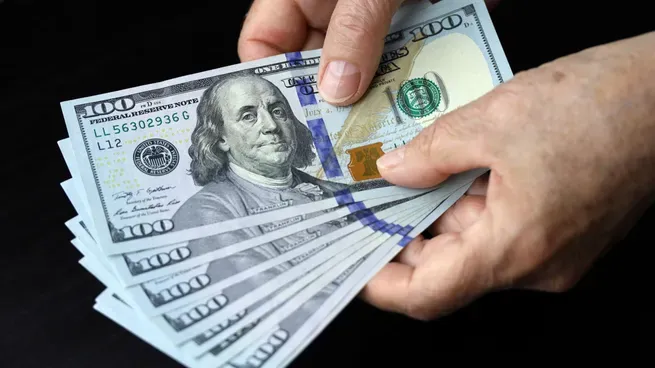 dolares